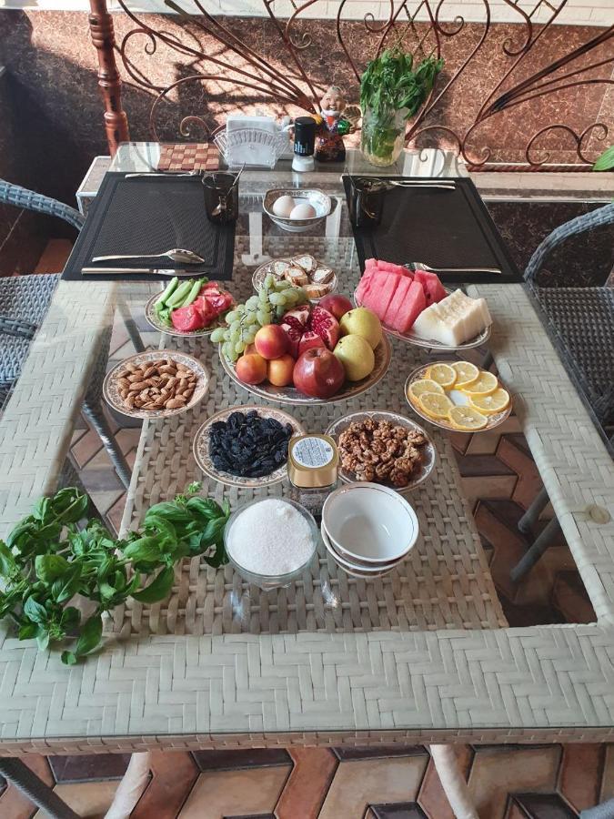 Hotel Jasmina Самарканд Екстериор снимка
