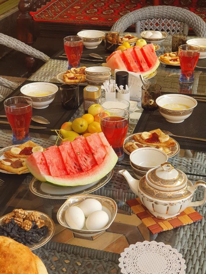 Hotel Jasmina Самарканд Екстериор снимка