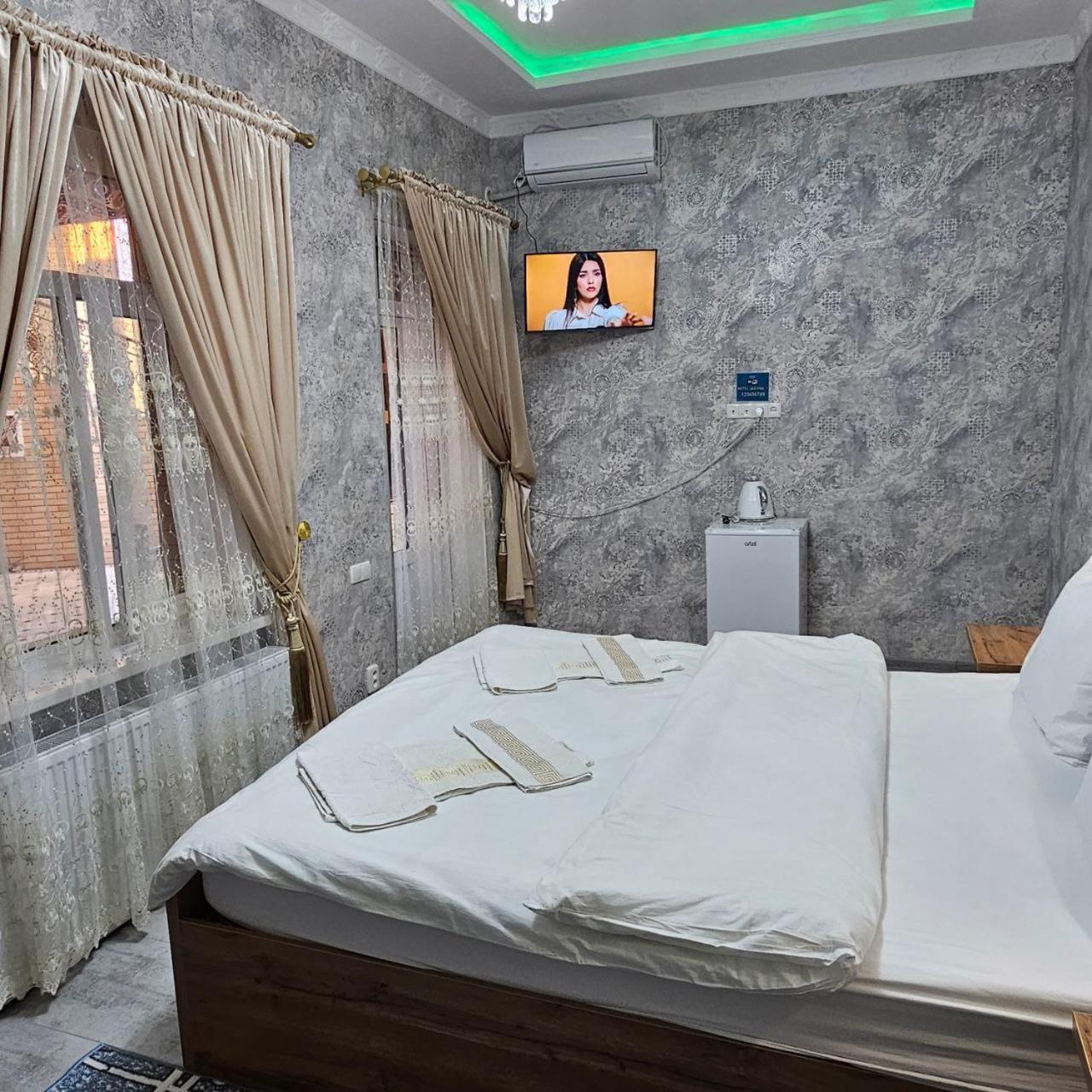 Hotel Jasmina Самарканд Екстериор снимка